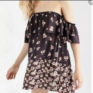 kimchi blue off the shoulder floral mini dress